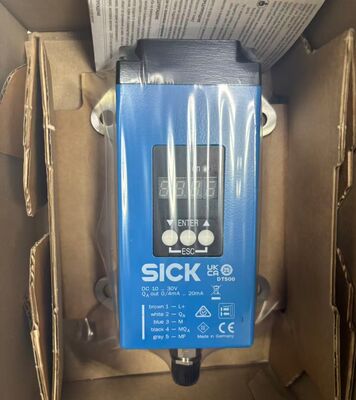 Sick DT500-A611 Distance Sensor with 12 bit Resolution 1 mm Repeatability and ± 3 mm Measurement Accuracy