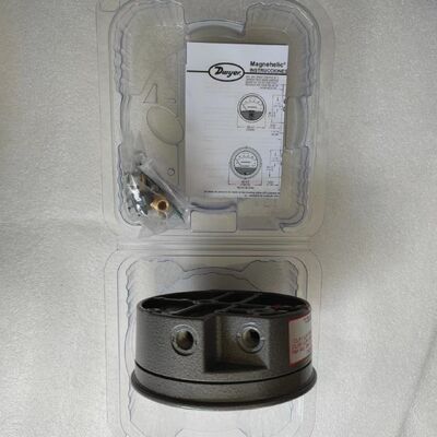 Series-2000-Magnehelic Differential Pressure Gauge with No Power Needed IP67 and 1/4 Inch NPT Female Connection