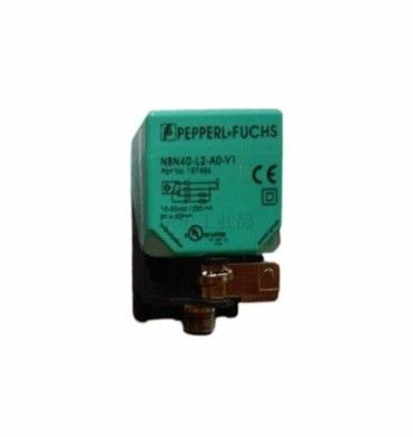 NBN40-L2-E0-V1 Proximity Sensor with M12 4-Pin Connection Type Rectangular Body Style