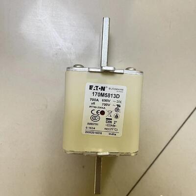 Eaton  170M5813D  Eaton Bussmann series high speed square body fuse, 700V (UL), 690V (IEC), 700A,